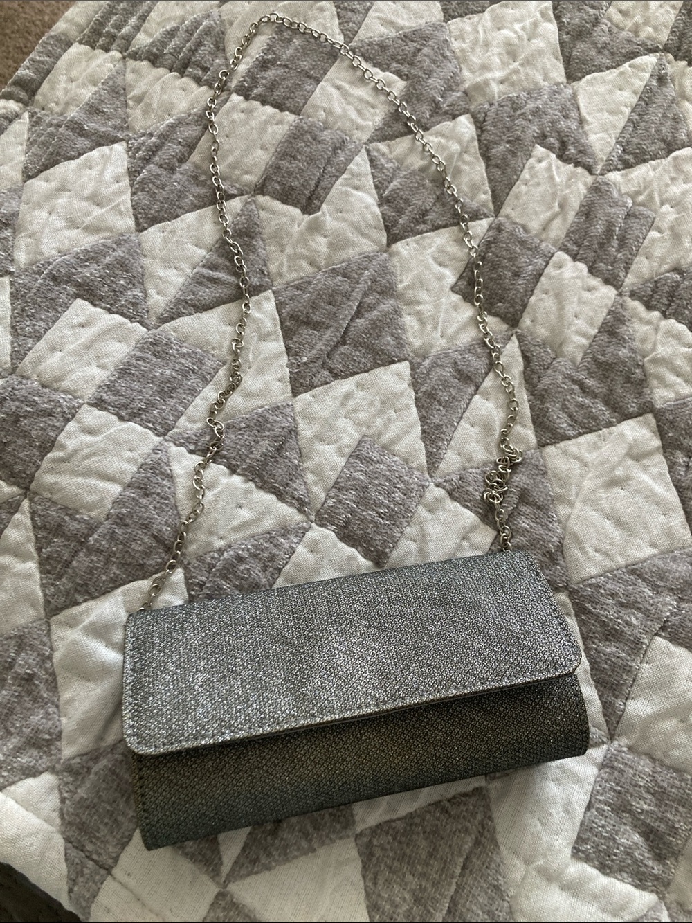 Silver Glitter Chain-Handle Evening Clutch